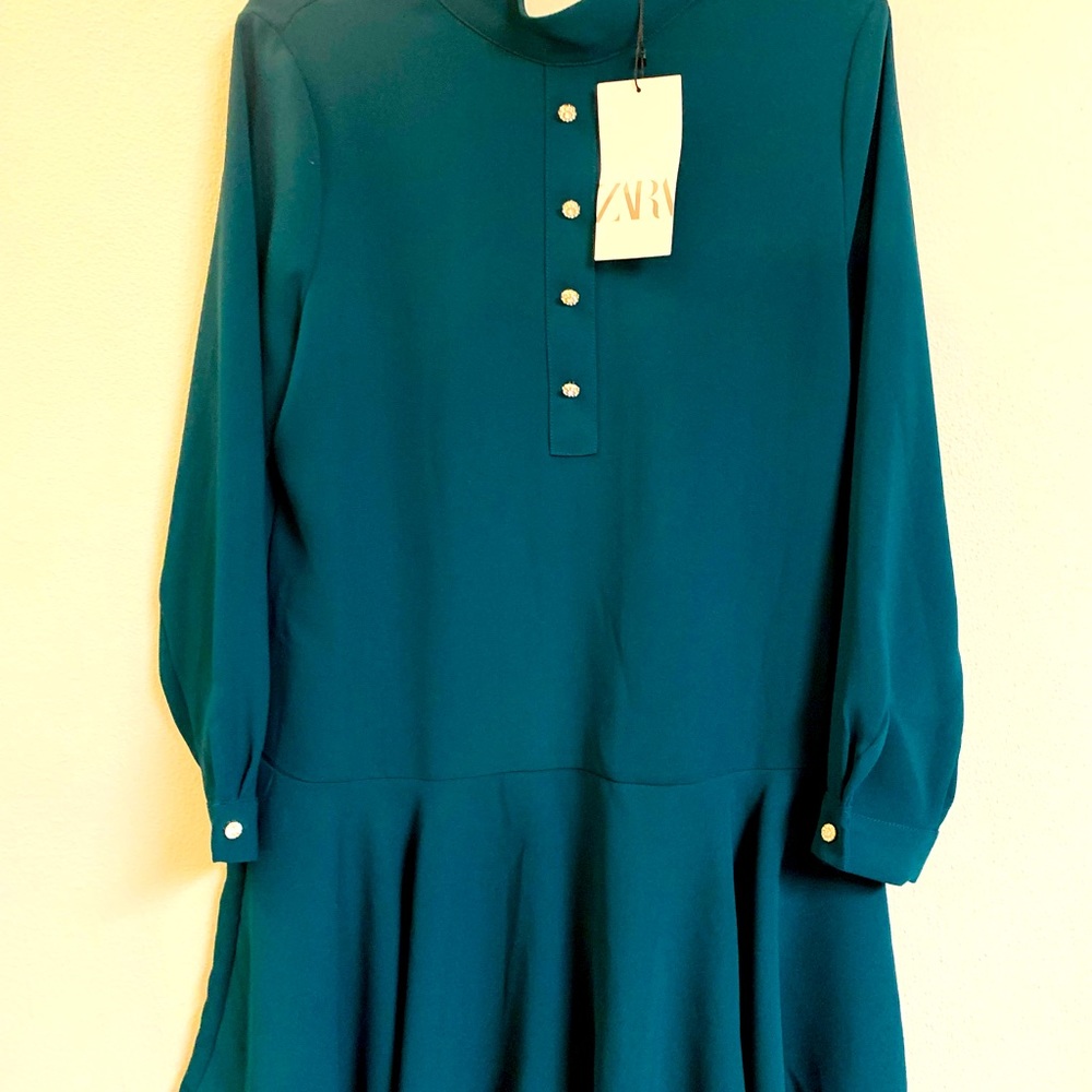 SOLD! ZARA BRAND NEW rhinestone button dress shirt